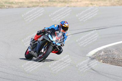 media/Mar-04-2023-TrackXperience (Sat) [[f3a86947c9]]/Group 3/session 1 turn 6/